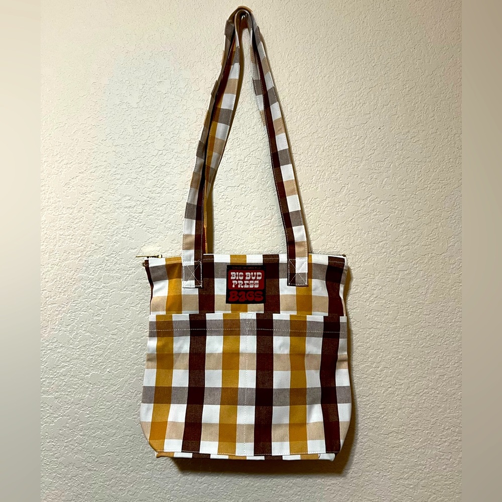Big Bud Press Over Shoulder Zip Tote Mini